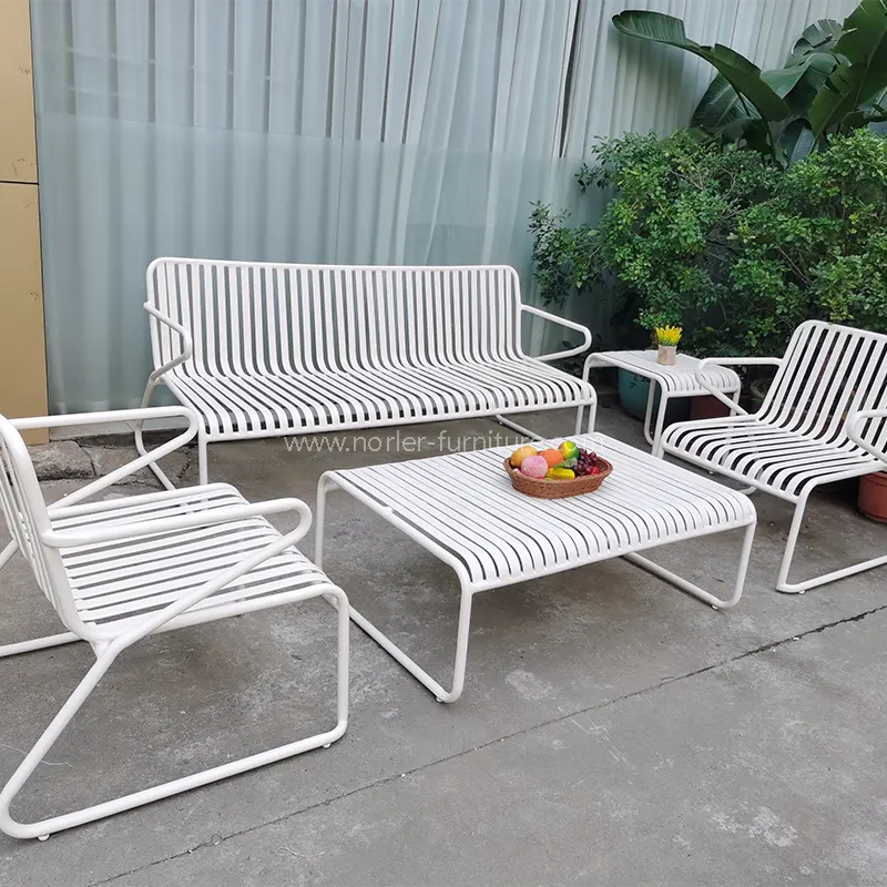 Сыртқы дивандар қыста қалдыруға бола ма? Сыртқы дивандар қыста қалдыруға бола ма?